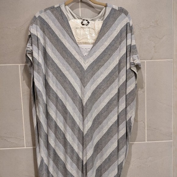 Anthropologie Bella Lux (Los Angeles) Cocoon Dress, Sz M, Grey Chevron - Picture 2 of 6